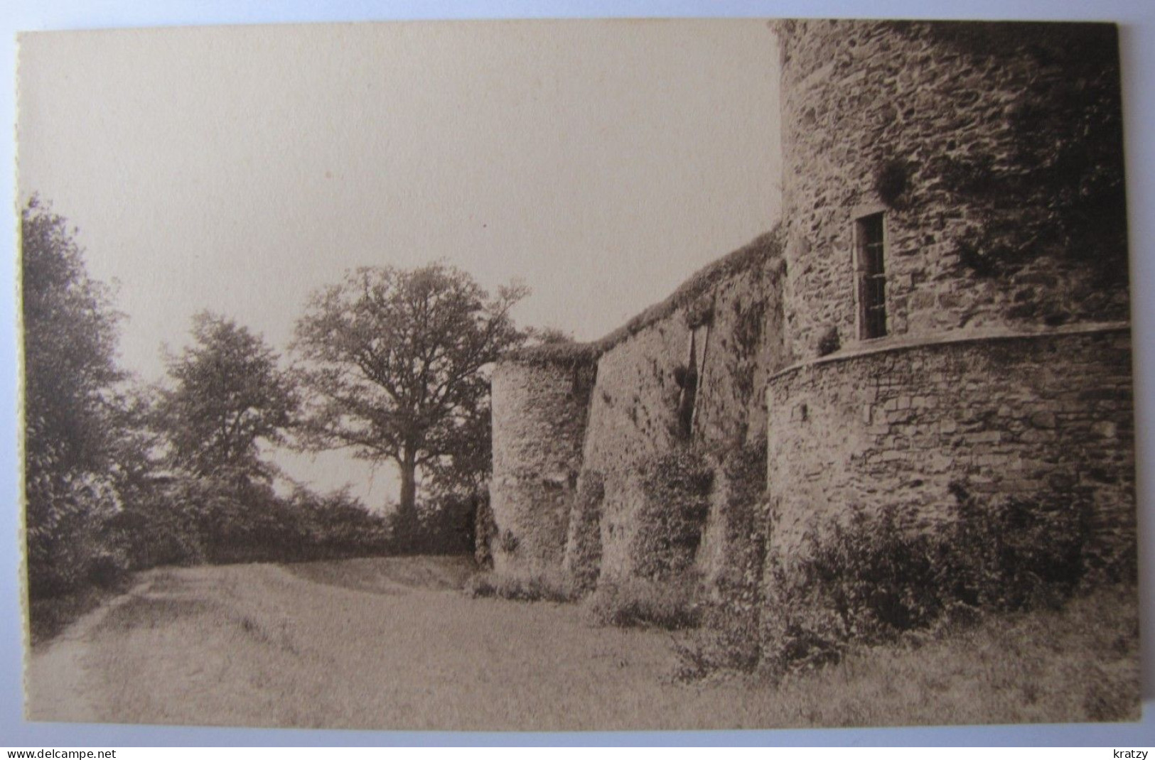 BELGIQUE - BRABANT FLAMAND - LENNIK - Château De Gaesbeek - Tours De L'Ancien Château - Lennik