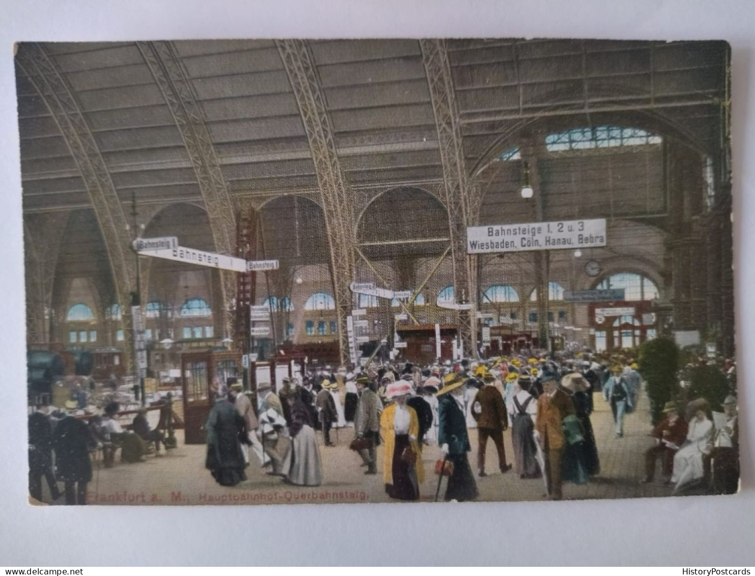 Frankfurt A. M, Hauptbahnhof, Querbahnsteig, Belebt, 1910 - Frankfurt A. Main