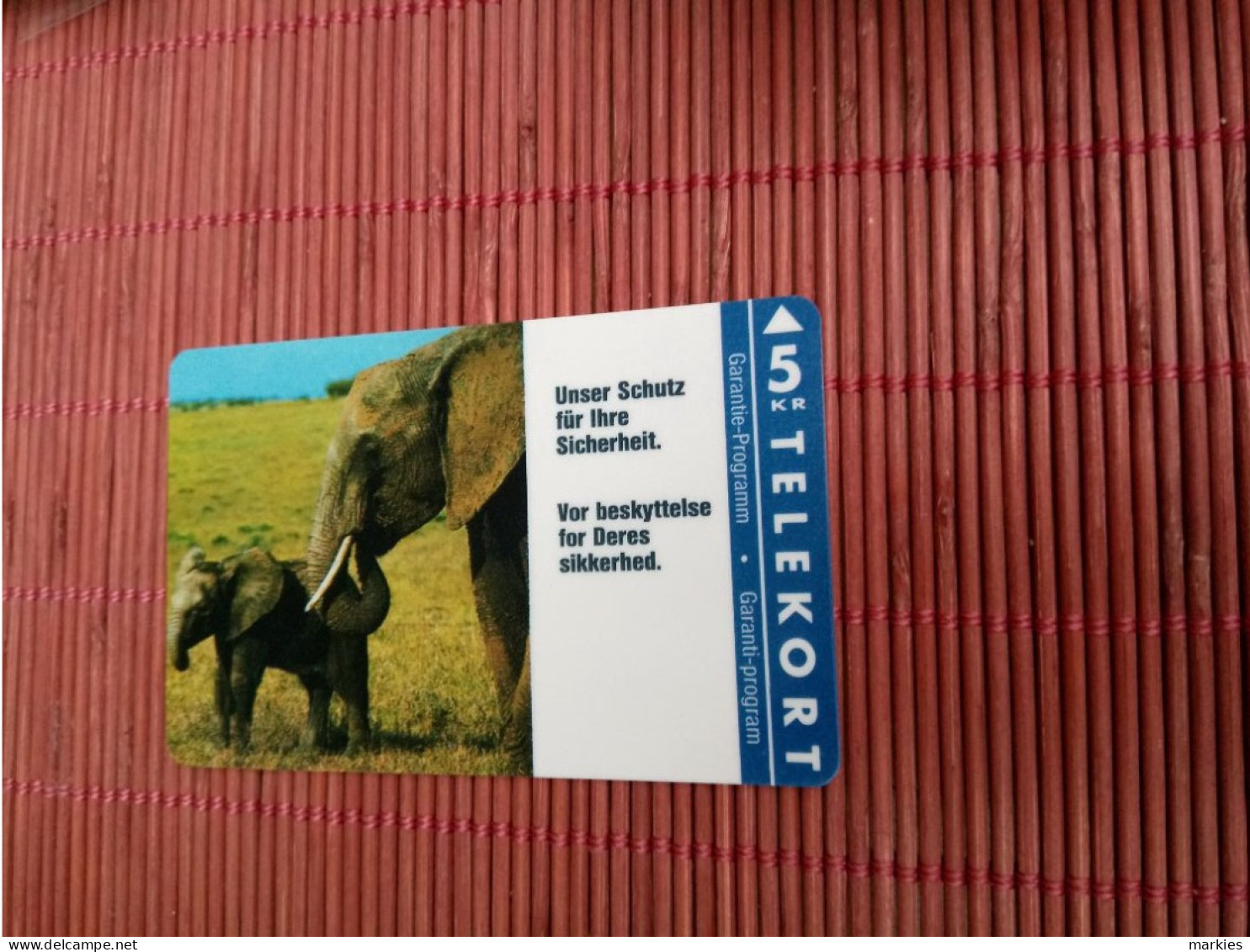 Elephants Phonecard Mint Only 2000 EX MAde Rare - Giungla