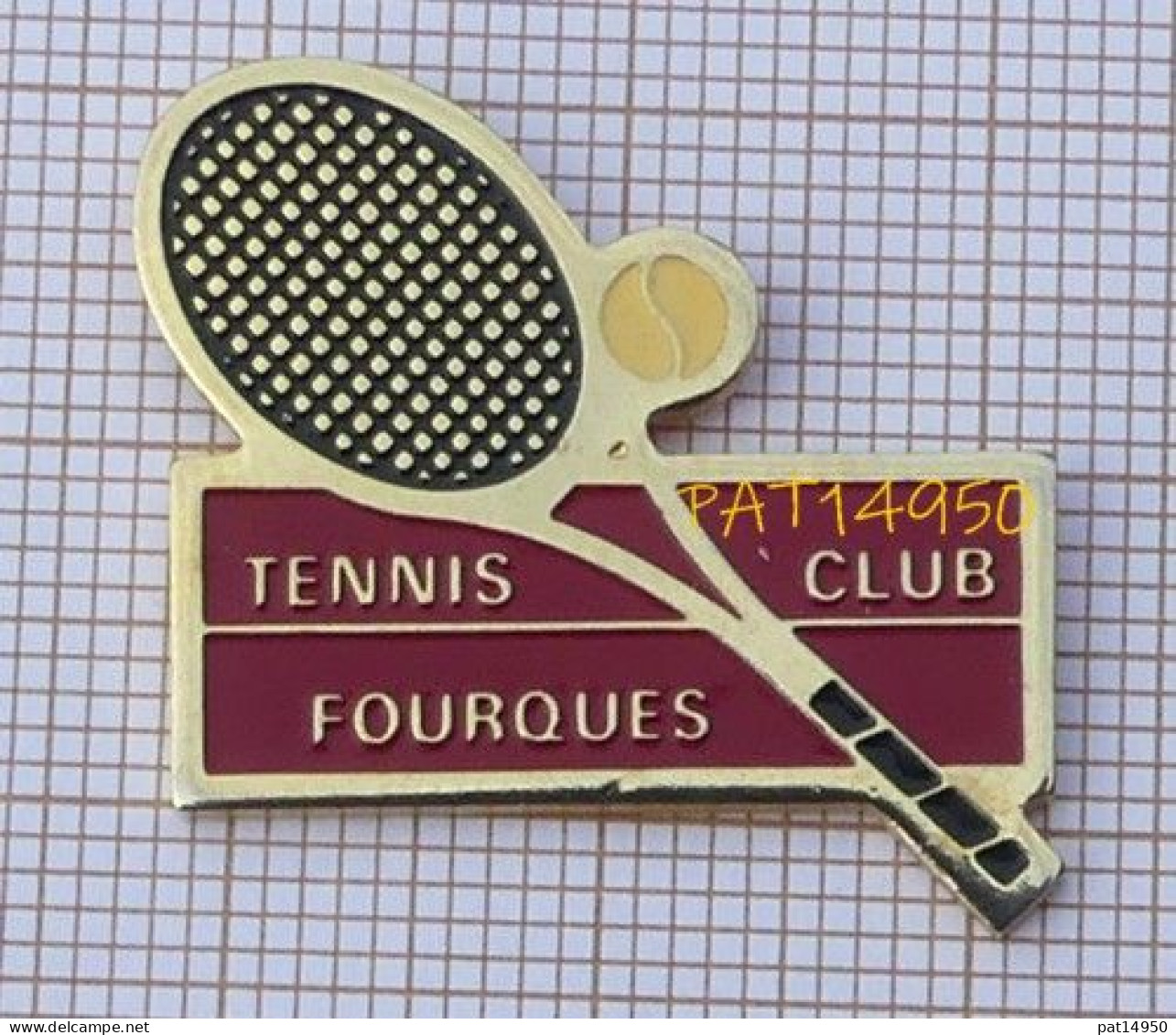 PAT14950 TENNIS CLUB De FOURQUES Dpt 30 GARD - Tennis