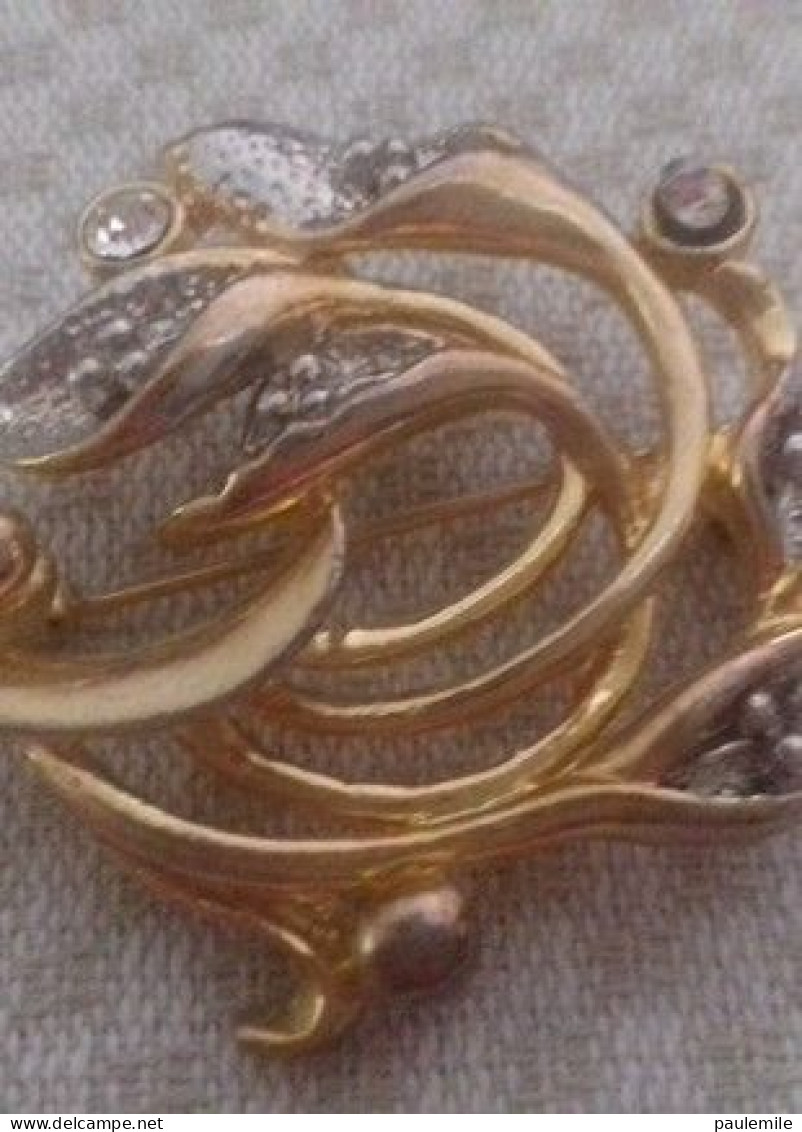 MAGNIFIQUE BROCHE TRES ANCIENNE   TRES BON ETAT - Brooches