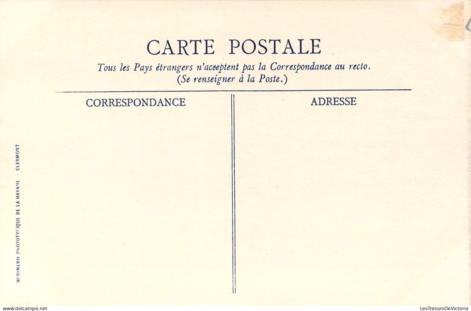 FOLKLORE - En Auvergne - Gardeuse De Moutons - Carte Postale Ancienne - Personnages
