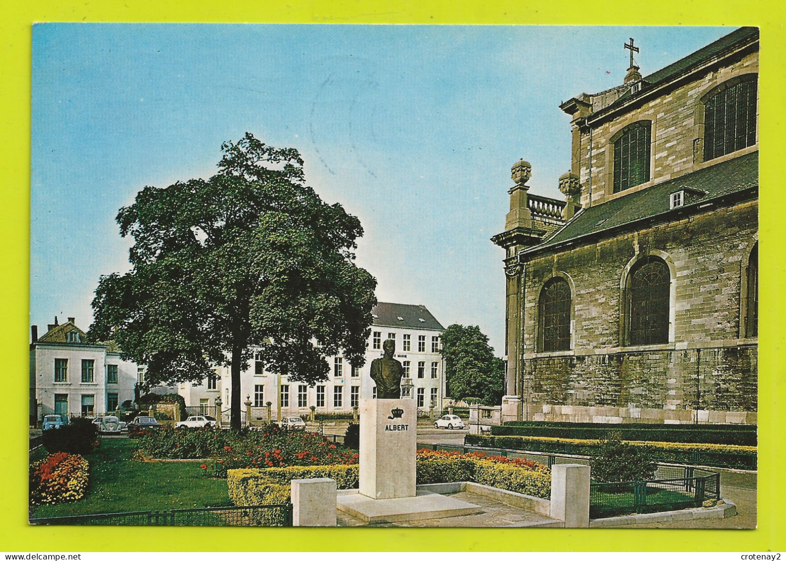 Namur ANDENNE Sur MEUSE Place Du Chapître En 1976 Monument Statue ALBERT VOIR ZOOM VW Käfer Renault 4L VOIR DOS - Andenne