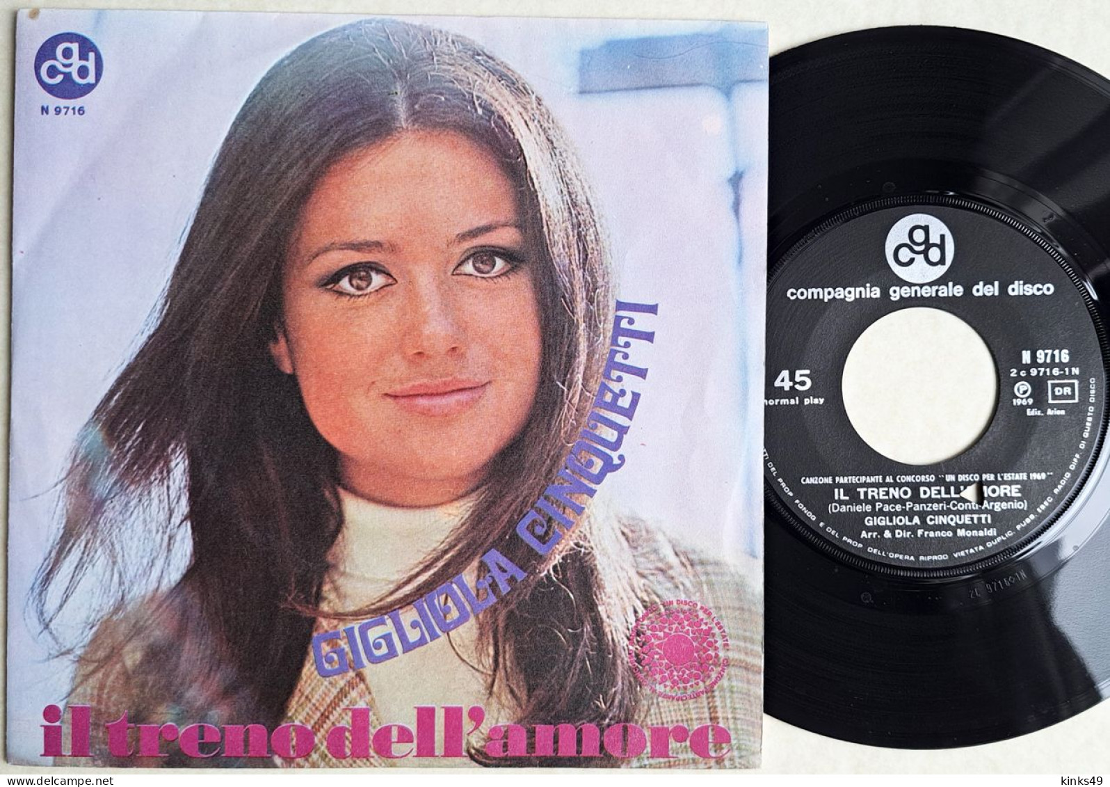 GIGLIOLA CINQUETTI : 45 " Il Treno Dell'amore / Lo Specchio " 1969 = MINT / MINT - Other - Italian Music