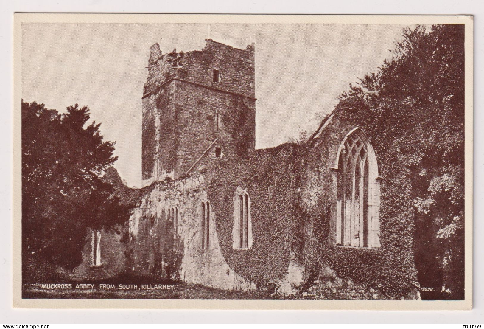 AK 197663 IRELAND - Killarney - Muckross Abbey From South - Kerry