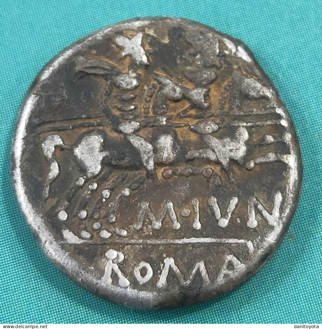 ROMA. PERIODO REPUBLICA. AÑO 145 A.C. DENARIO. FAMILIA JUNIA. PESO 3.5 GR - République (-280 à -27)