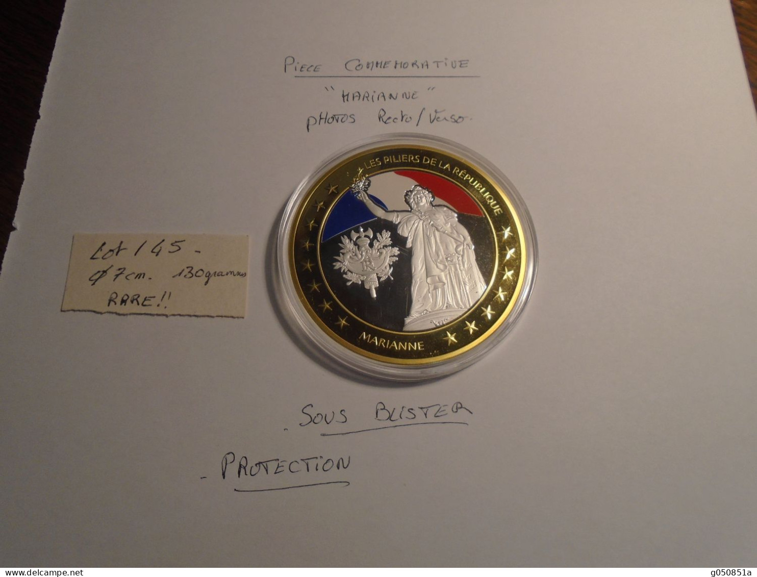 Medaille COMMEMORATIVE **LA MARSEILLAISE ** Diametre 7 cm ++ 130 grammes   SUPERBE neuve dans sa protection 9 photos