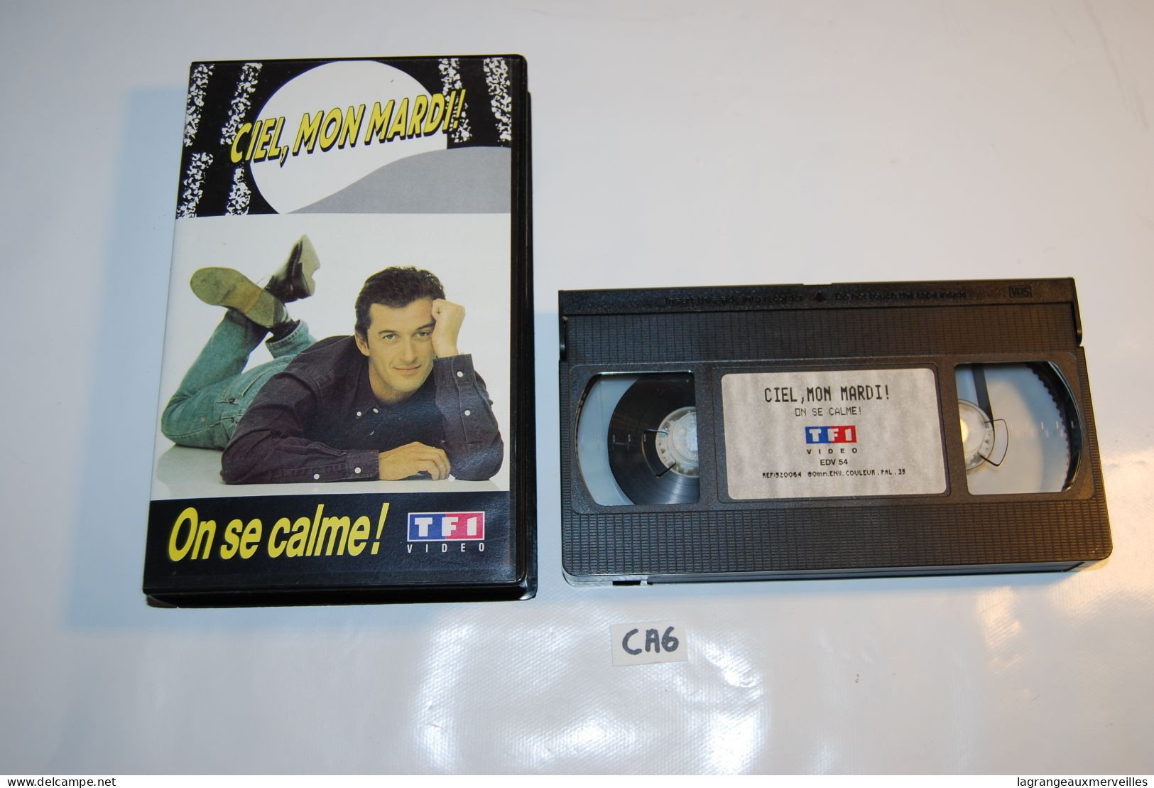 CA6 K7 - Cassette Vidéo VHS - CIEL MON MARDI - ON SE CALME - TF1 - Cómedia