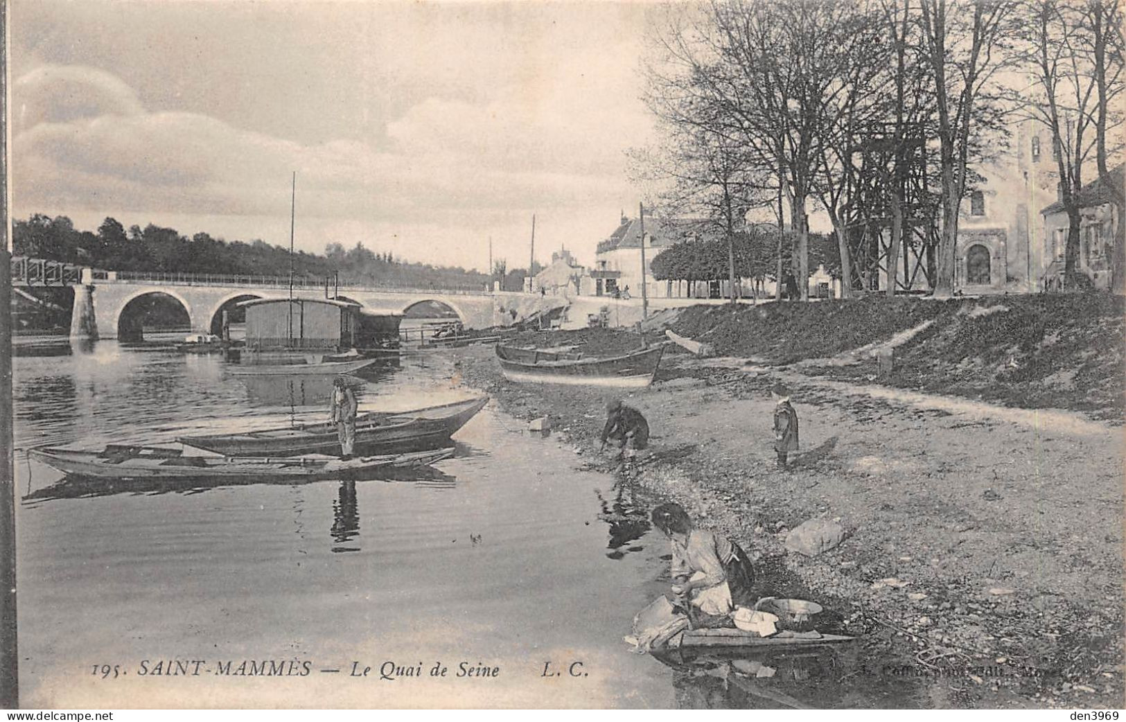 SAINT-MAMMES (Seine-et-Marne) - Le Quai De Seine - Laveuse, Lavandière - Ecrit 1918 (2 Scans) - Saint Mammes