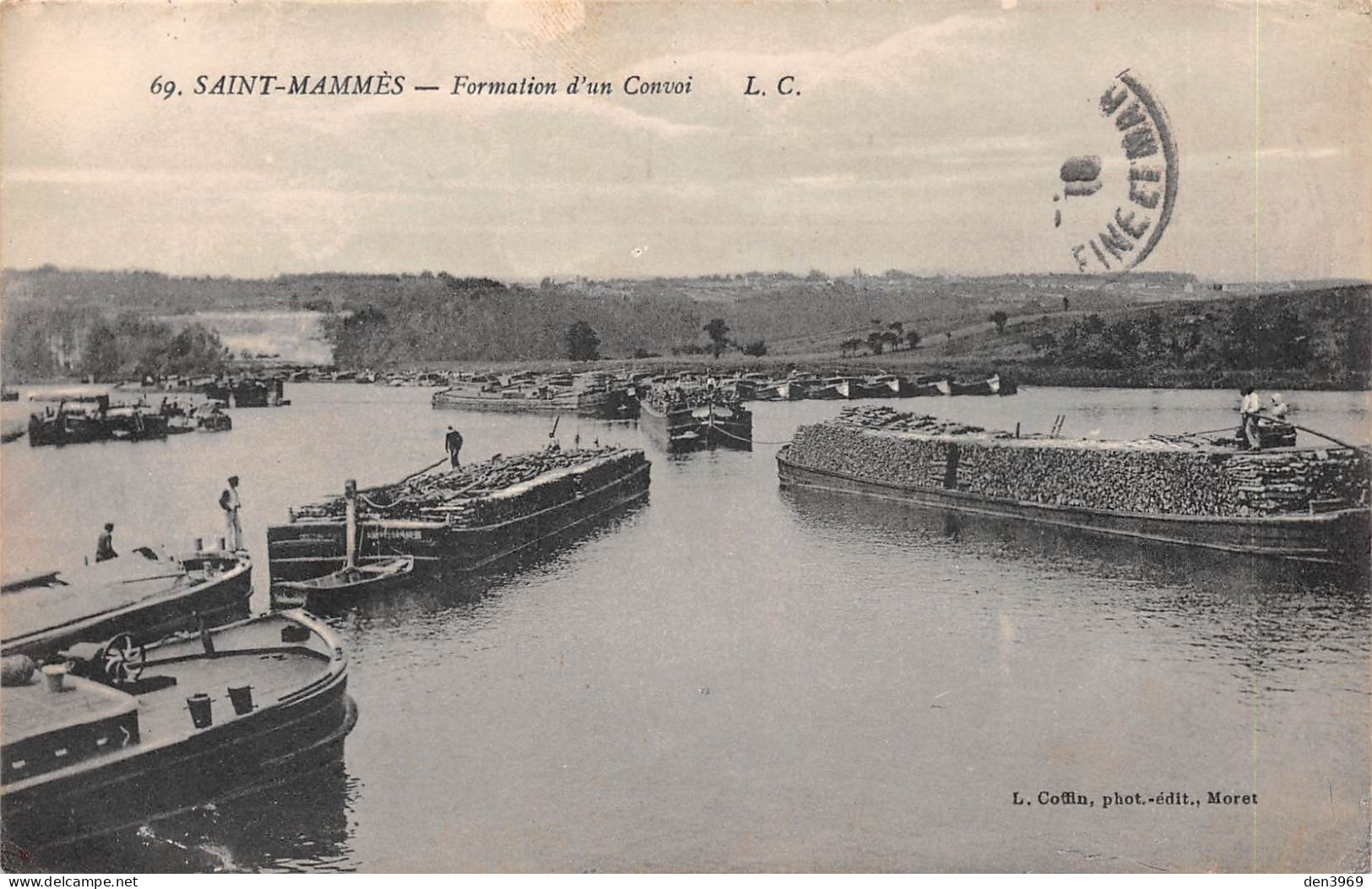 SAINT-MAMMES (Seine-et-Marne) - Formation D'un Convoi De Péniches Transportant Du Bois - Voyagé 1918 (2 Scans) - Saint Mammes