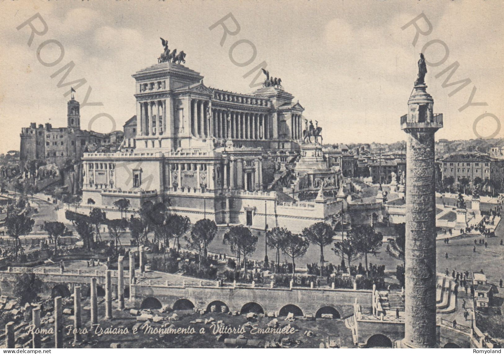 CARTOLINA  ROMA,LAZIO-FORO TRAIANO E MONUMENTO A VITTORIO EMANUELE-STORIA,MEMORIA,CULTURA,BELLA ITALIA,NON VIAGGIATA - Altare Della Patria