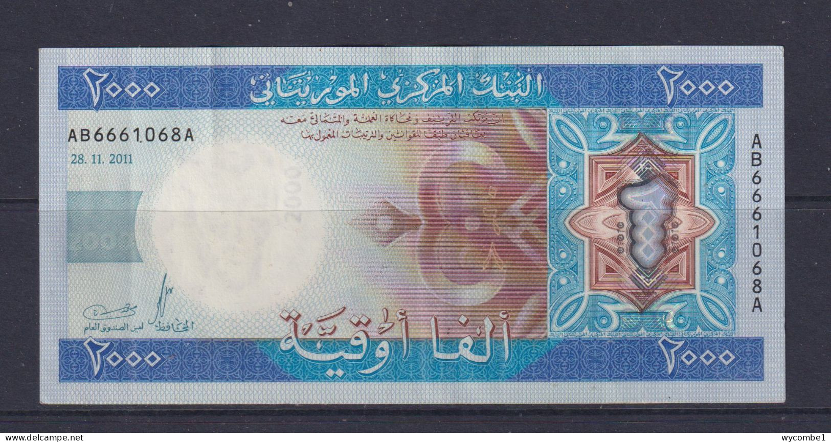 MAURITANIA - 2011 2000 Ouguiya Circulated Banknote - Mauritanien