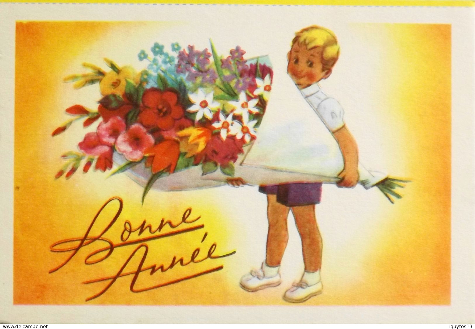 BUVARD BISCOTTES LUC - CP Découpée "BONNE ANNEE" ENFANT Offrant Des Fleurs Pour La Nouvelle Année. Années 50 - TBE - Zwieback