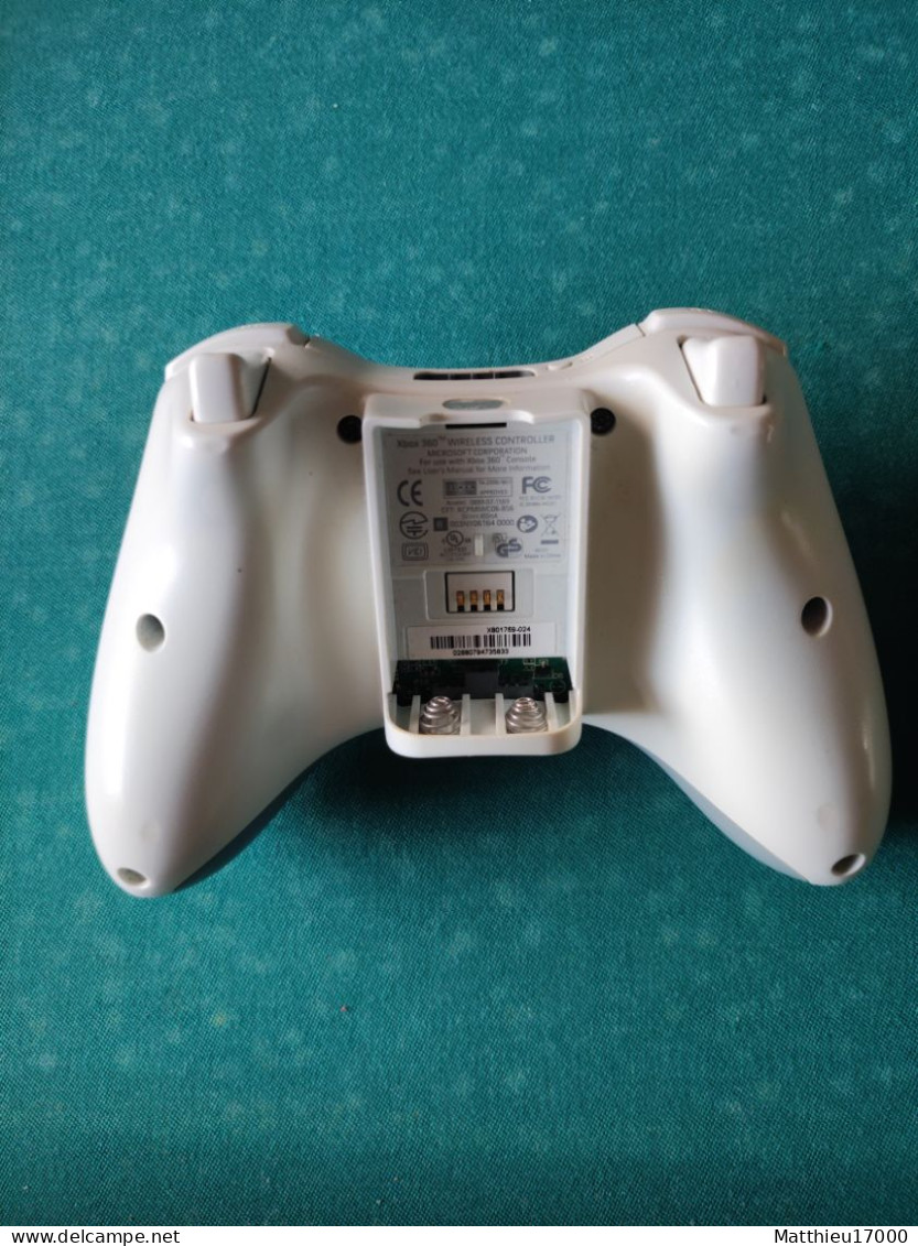 Manette XBOX 360 Blanche Sans Fil - Accessories