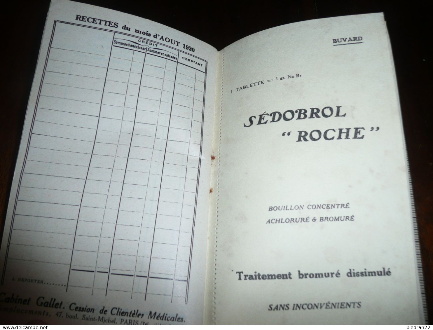 VIEUX PAPIER PETIT CARNET CALENDRIER SUPPLEMENT AU CARNET MEDICAL FRANCAIS AOUT AGENDA VISITES COMPTABILITE 1930 - Petit Format : 1921-40