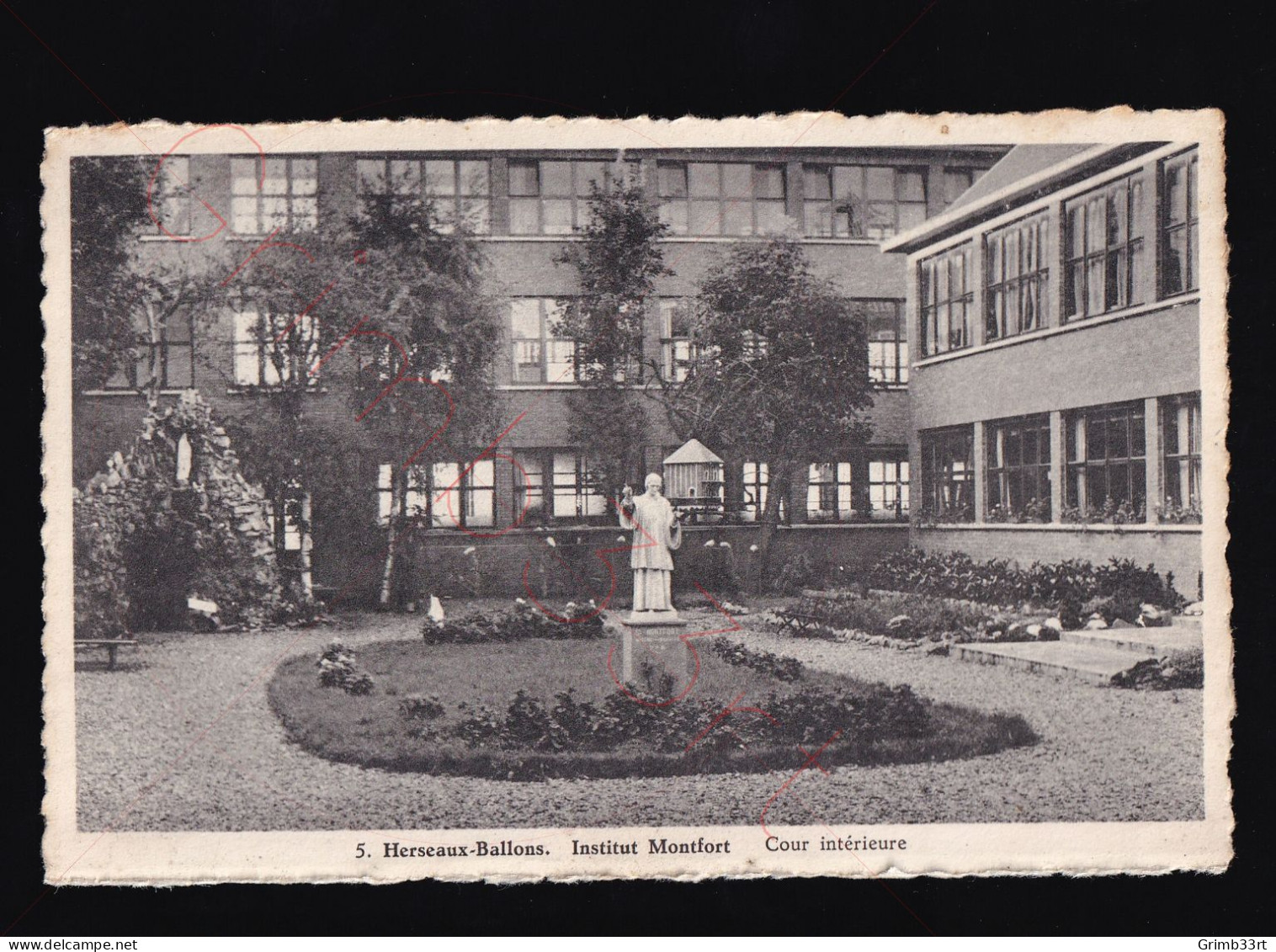 Herseaux-Ballons - Institut Montfort - Cour Intérieure - Postkaart - Moeskroen