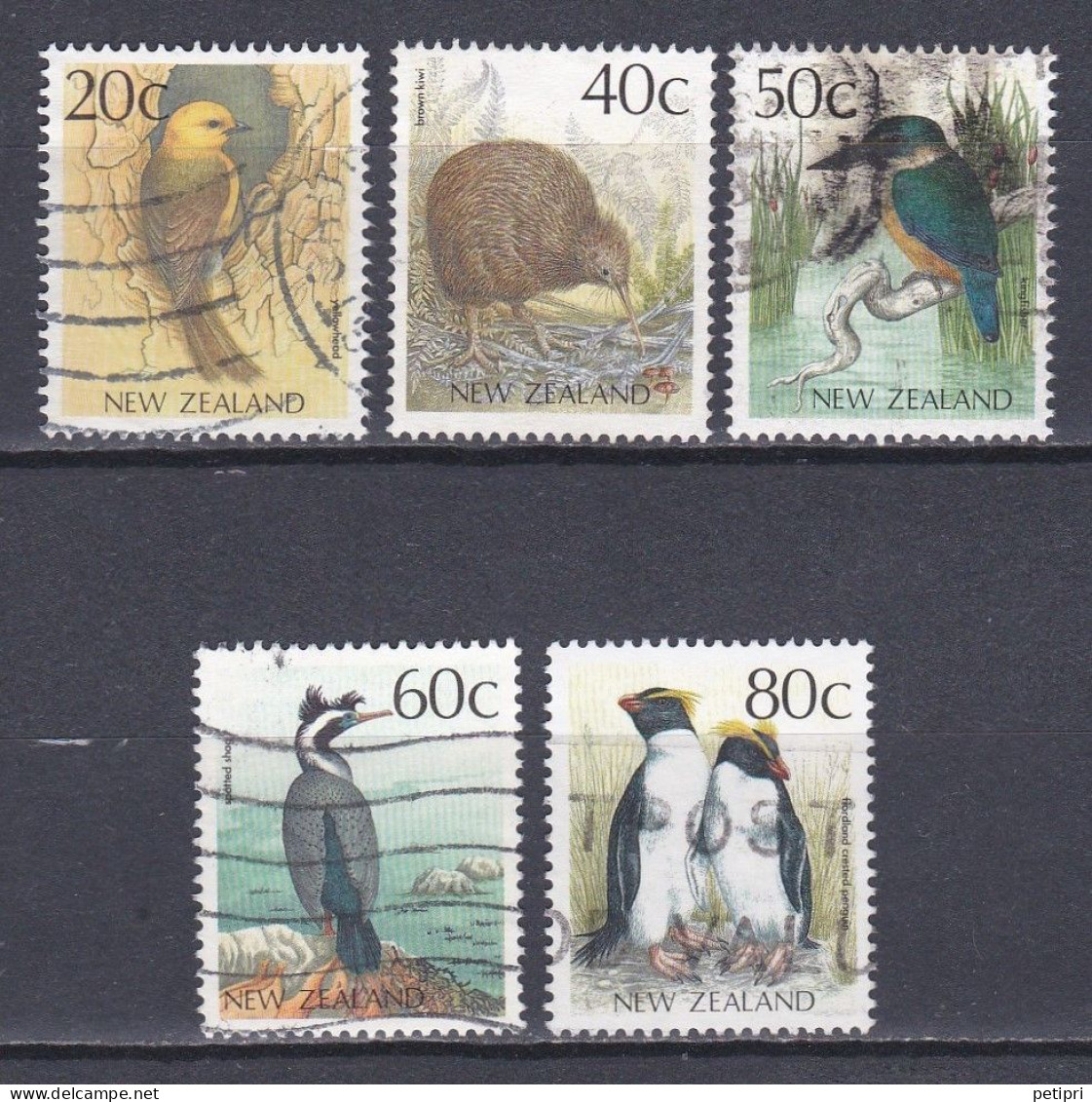 Nouvelle Zélande  1980 - 1989    Y&T  N °  1012   1014   1015   1016   1017   Oblitéré - Used Stamps