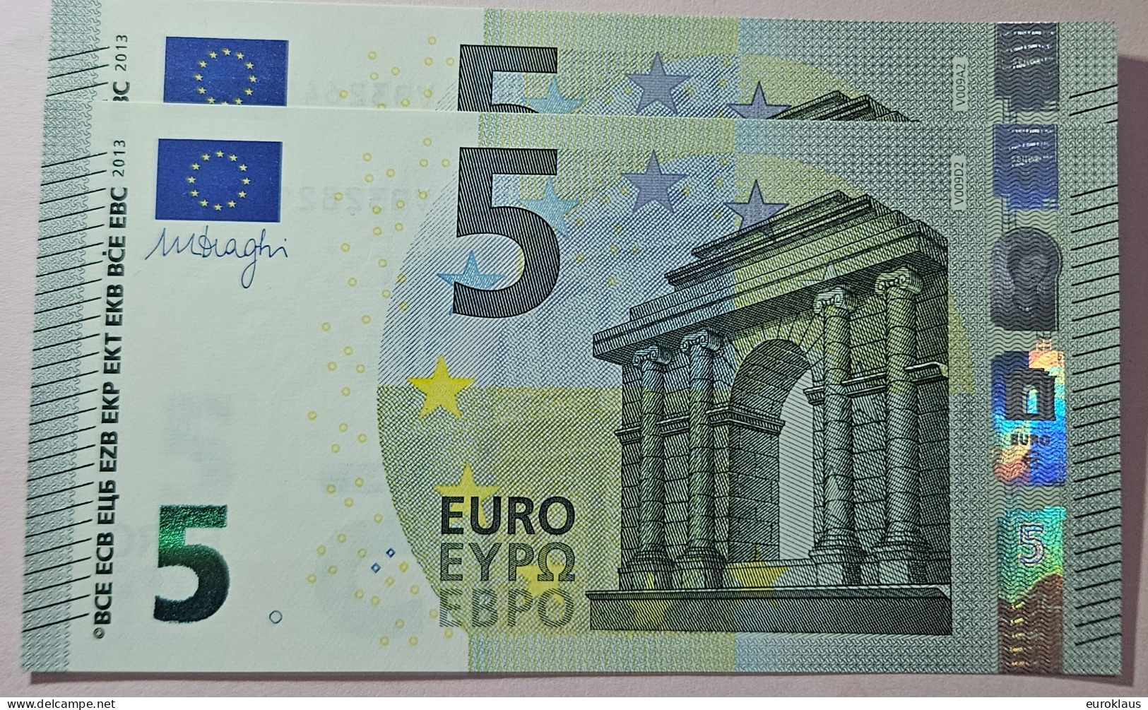 PAIR V009A2/D2 UNC WITH THE SAME NUMBERS - 5 Euro