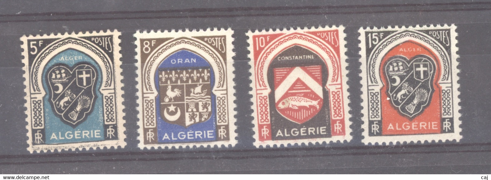 Algérie  :  Yv  268-71. ** - Neufs