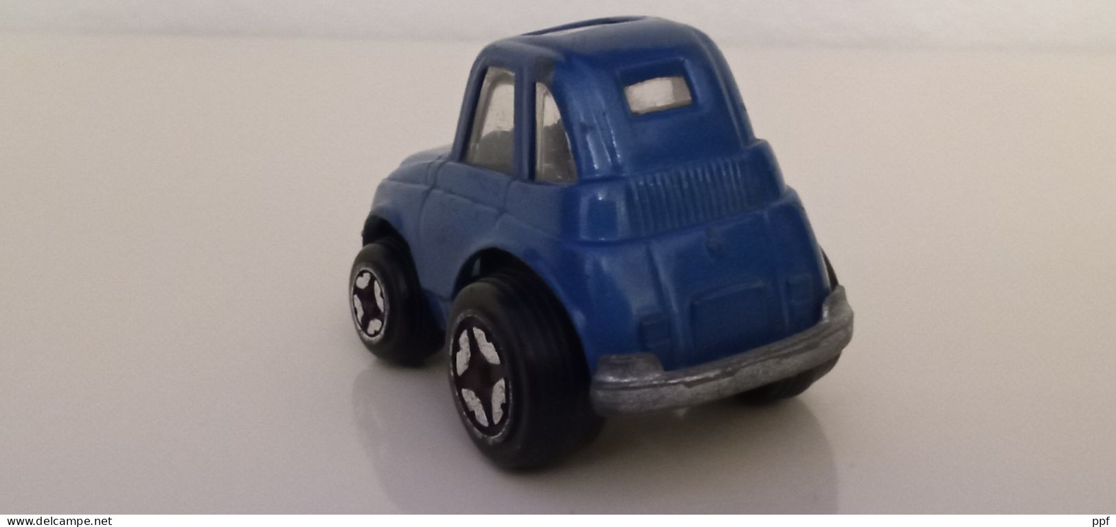 Polistil Anamorf - Deform, FIAT 500 Blu. - Collectors & Unusuals - All Brands