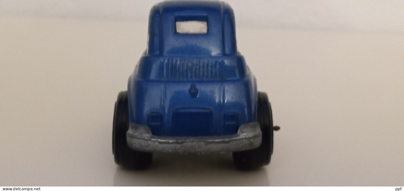 Polistil Anamorf - Deform, FIAT 500 blu.