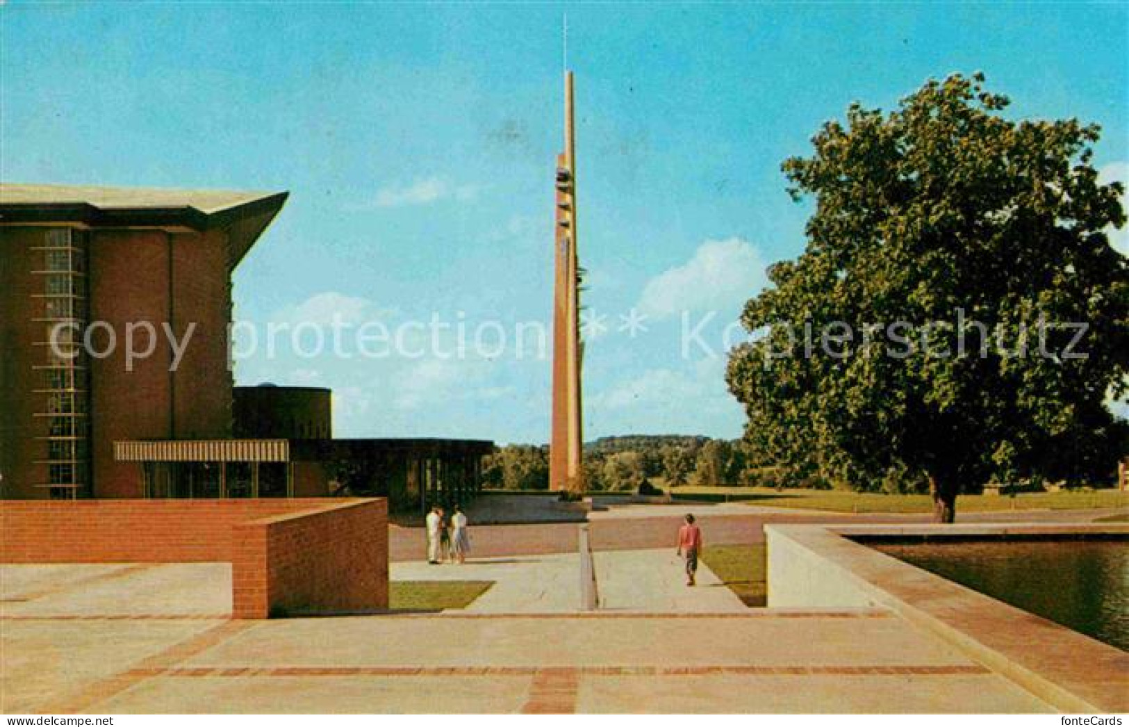 72841036 Valparaiso_Indiana Entrance To University Memorial Chapel  - Otros & Sin Clasificación