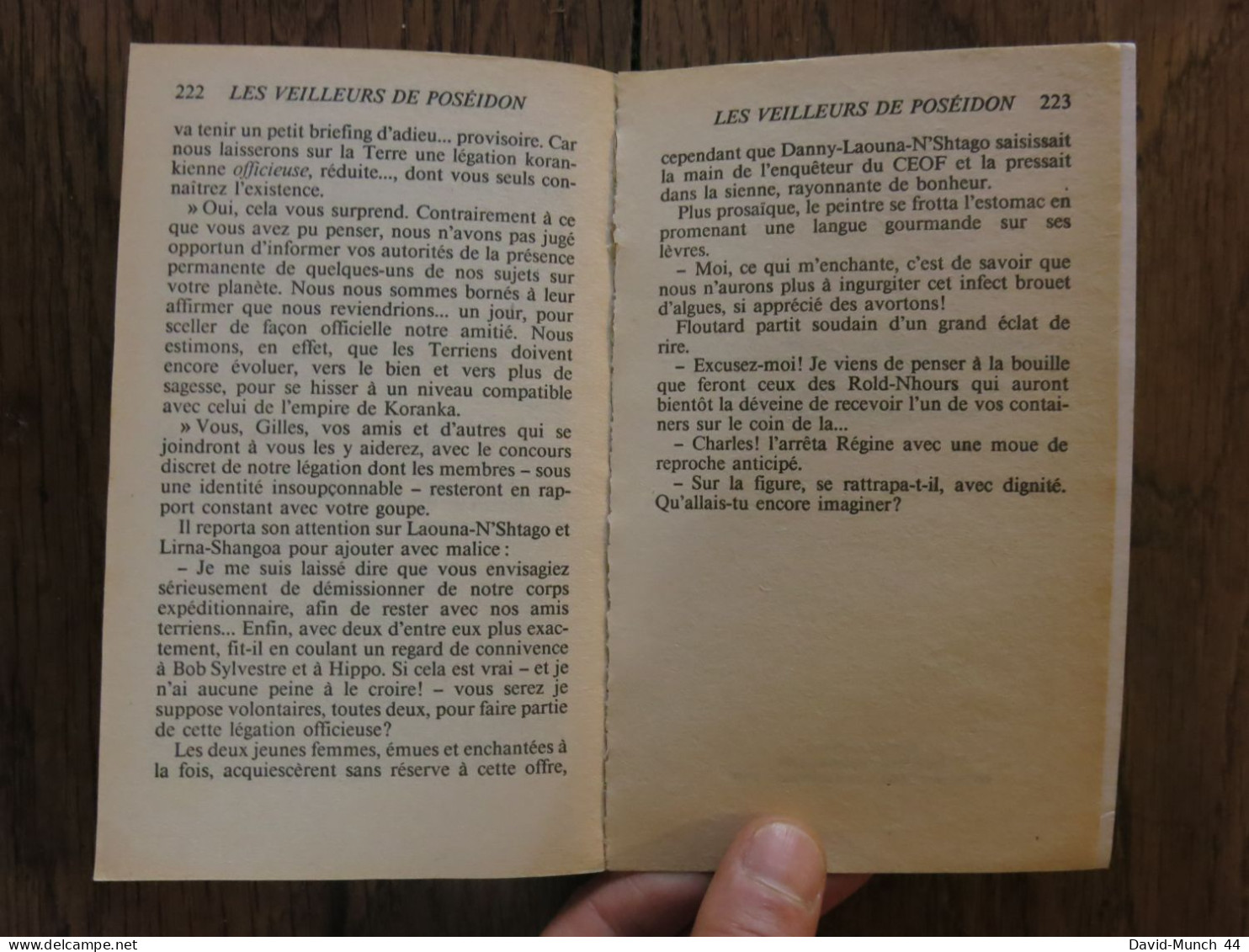 Les Veilleurs de Poséidon de Jimmy Guieu. Presses de la cité, Collection Science-fiction Jimmy Guieu n° 67. 1988