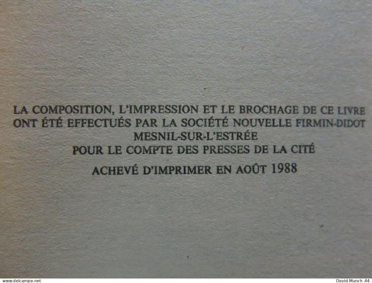 Les Veilleurs de Poséidon de Jimmy Guieu. Presses de la cité, Collection Science-fiction Jimmy Guieu n° 67. 1988