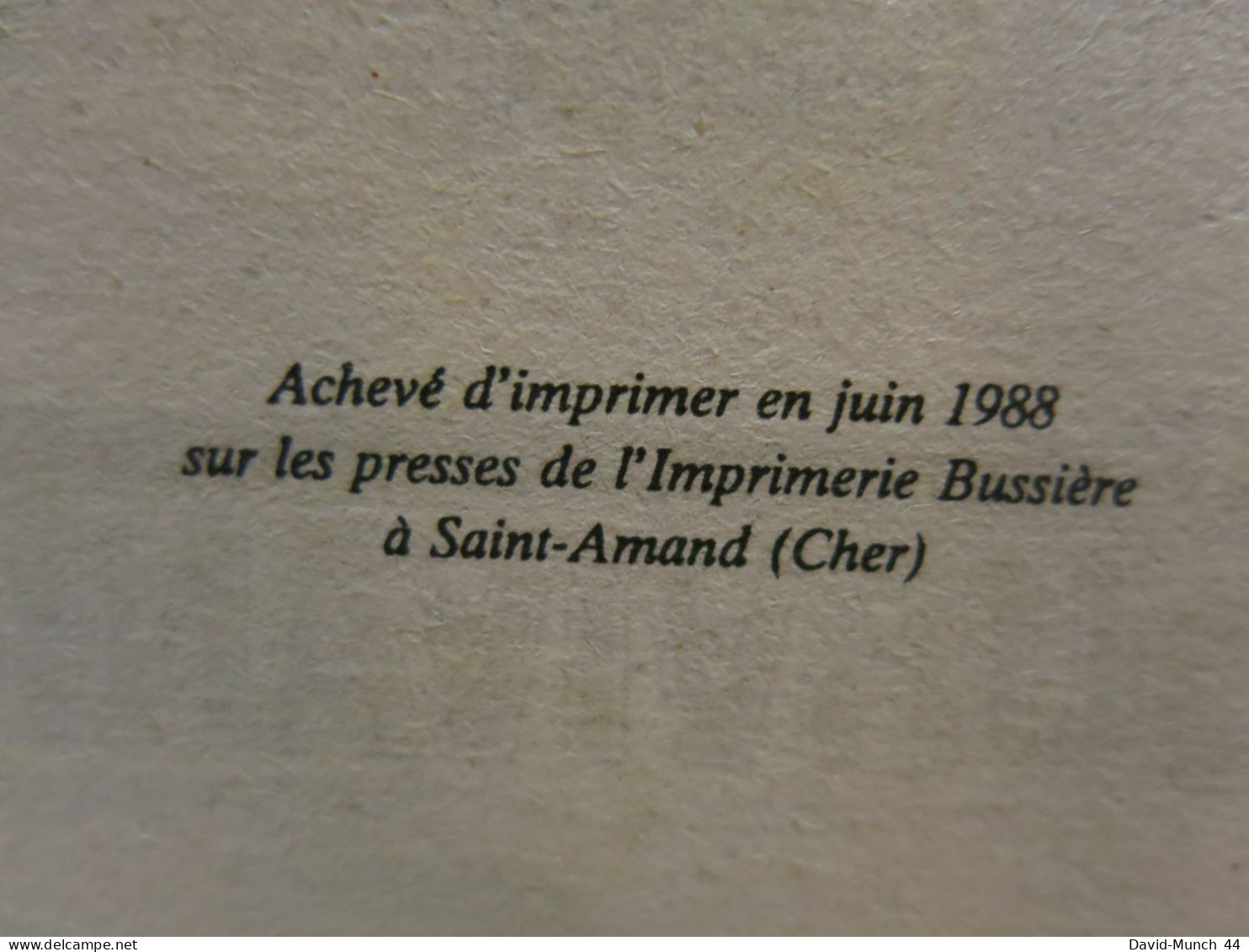 Le Monde oublié de Jimmy Guieu. Presses de la cité, Collection Science-fiction Jimmy Guieu n° 13. 1988