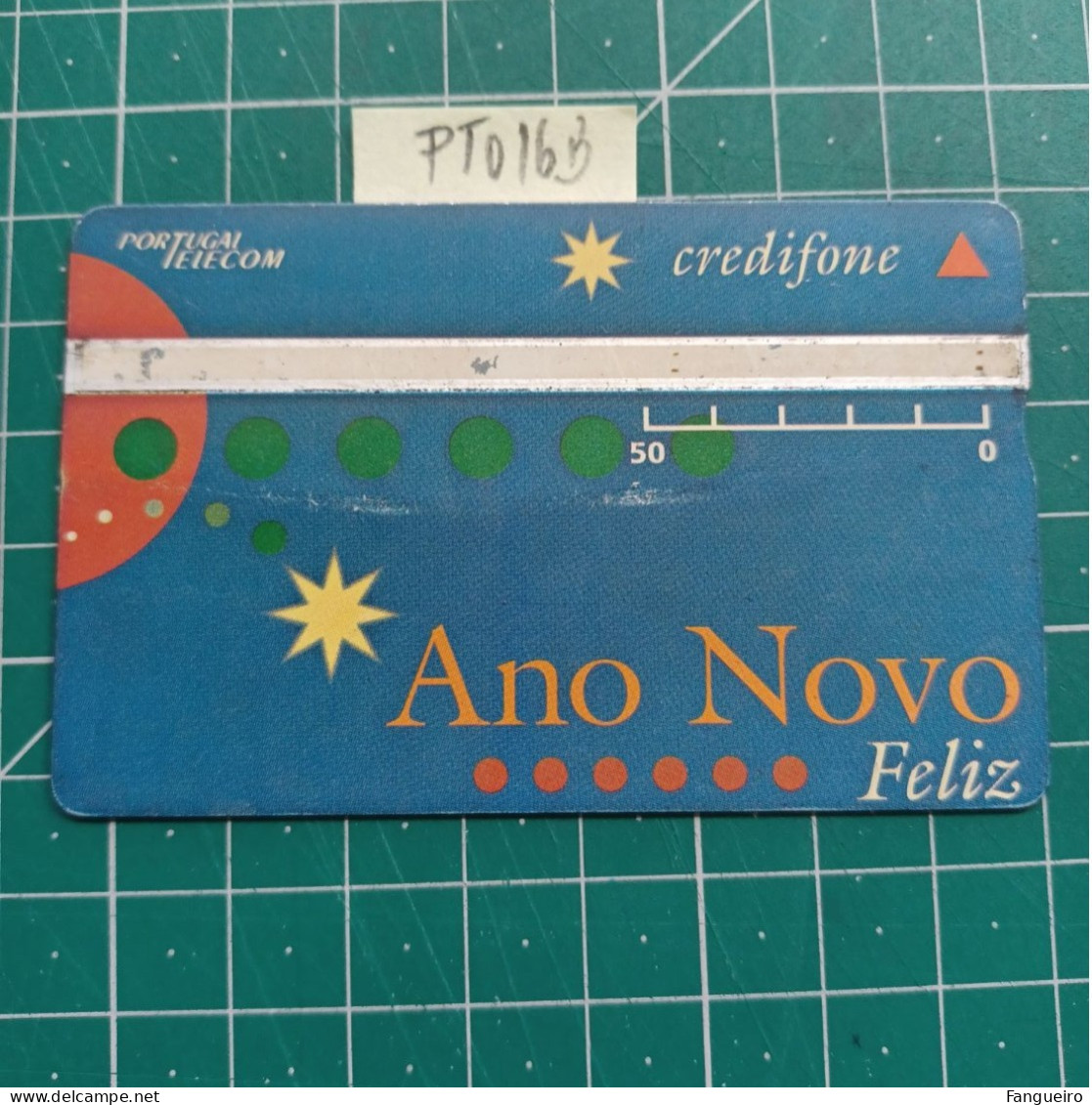 PORTUGAL PHONECARD USED PTo16B NEW YEAR (bended) - Portugal