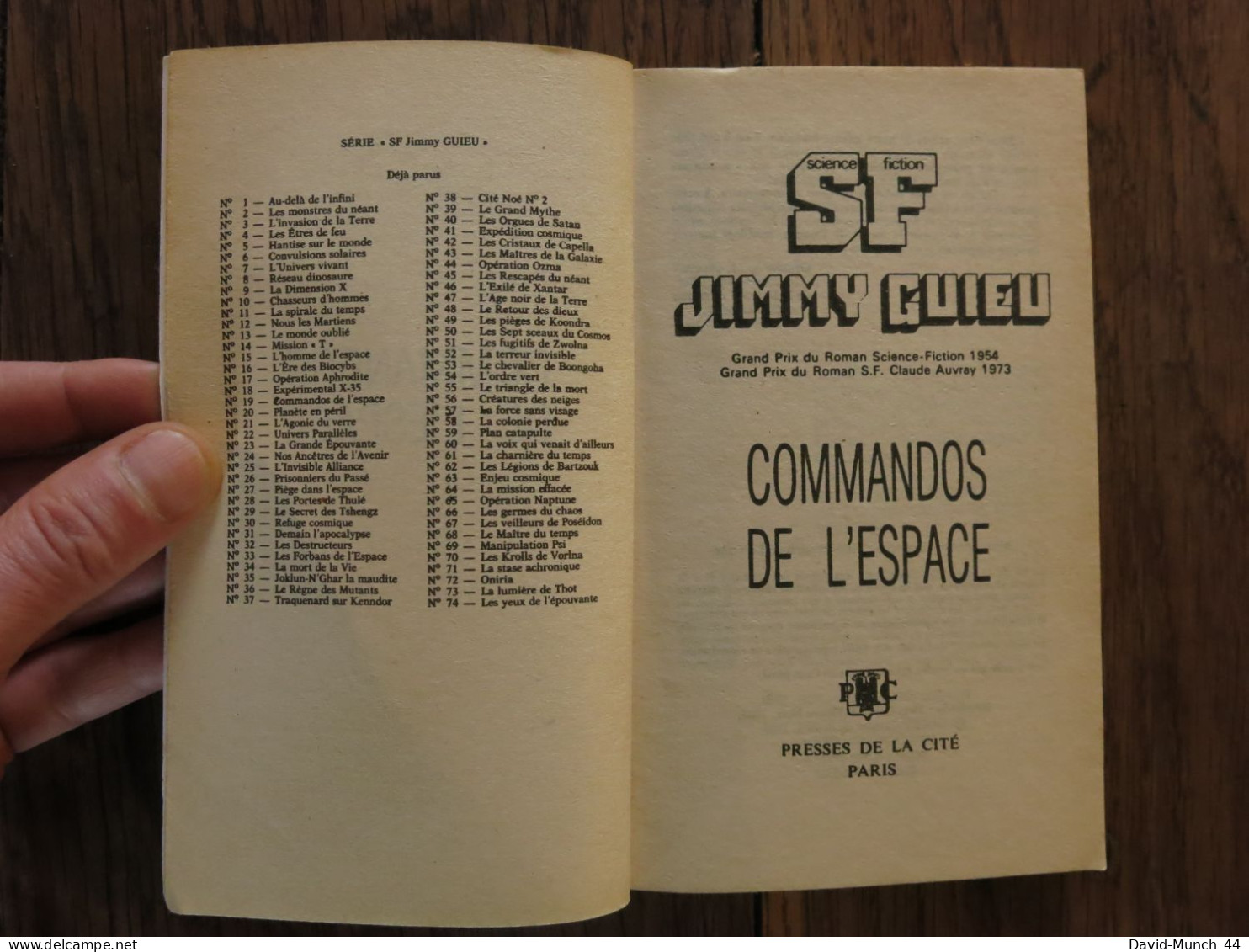 Commandos De L'espace De Jimmy Guieu. Presses De La Cité, Collection Science-fiction Jimmy Guieu N° 19. 1989 - Presses De La Cité