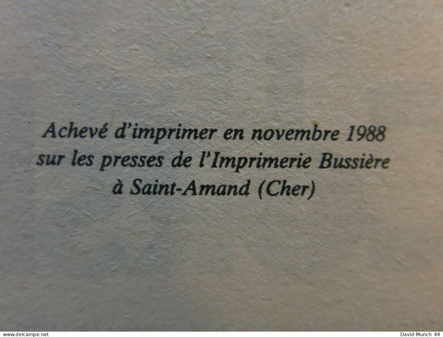 Mission "T" de Jimmy Guieu. Presses de la cité, Collection Science-fiction Jimmy Guieu n° 14. 1988