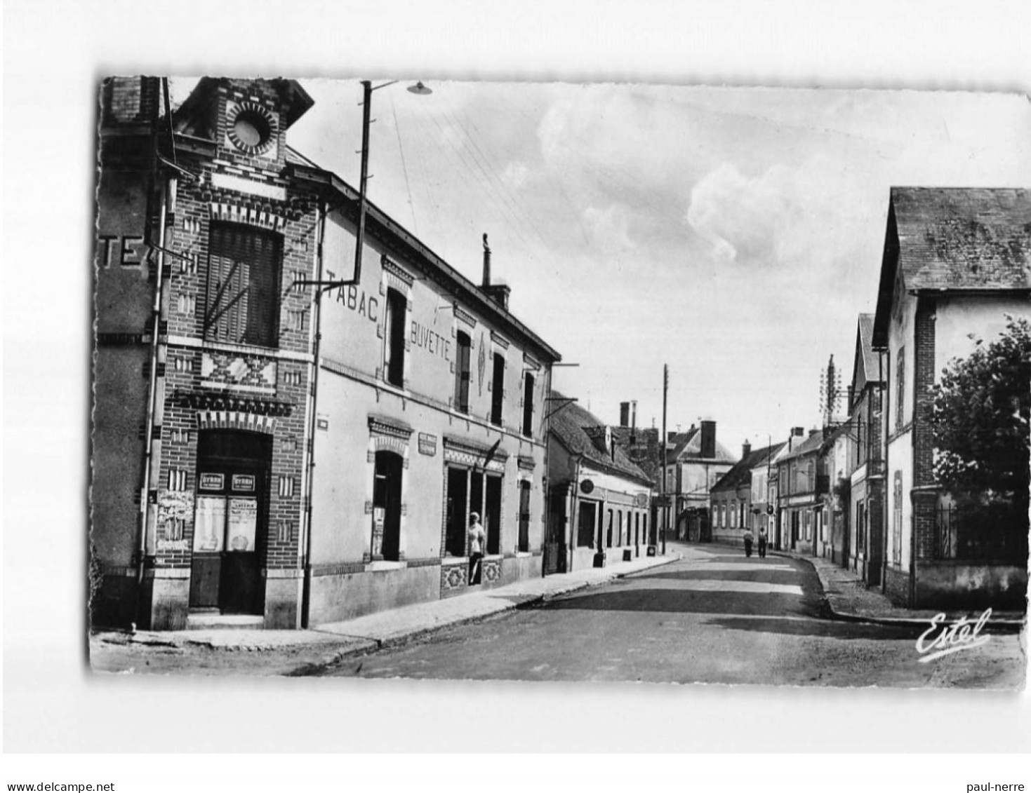 VILLEMEUX SUR EURE : La Grande Rue, Le Bureau De Tabac - Très Bon état - Villemeux-sur-Eure