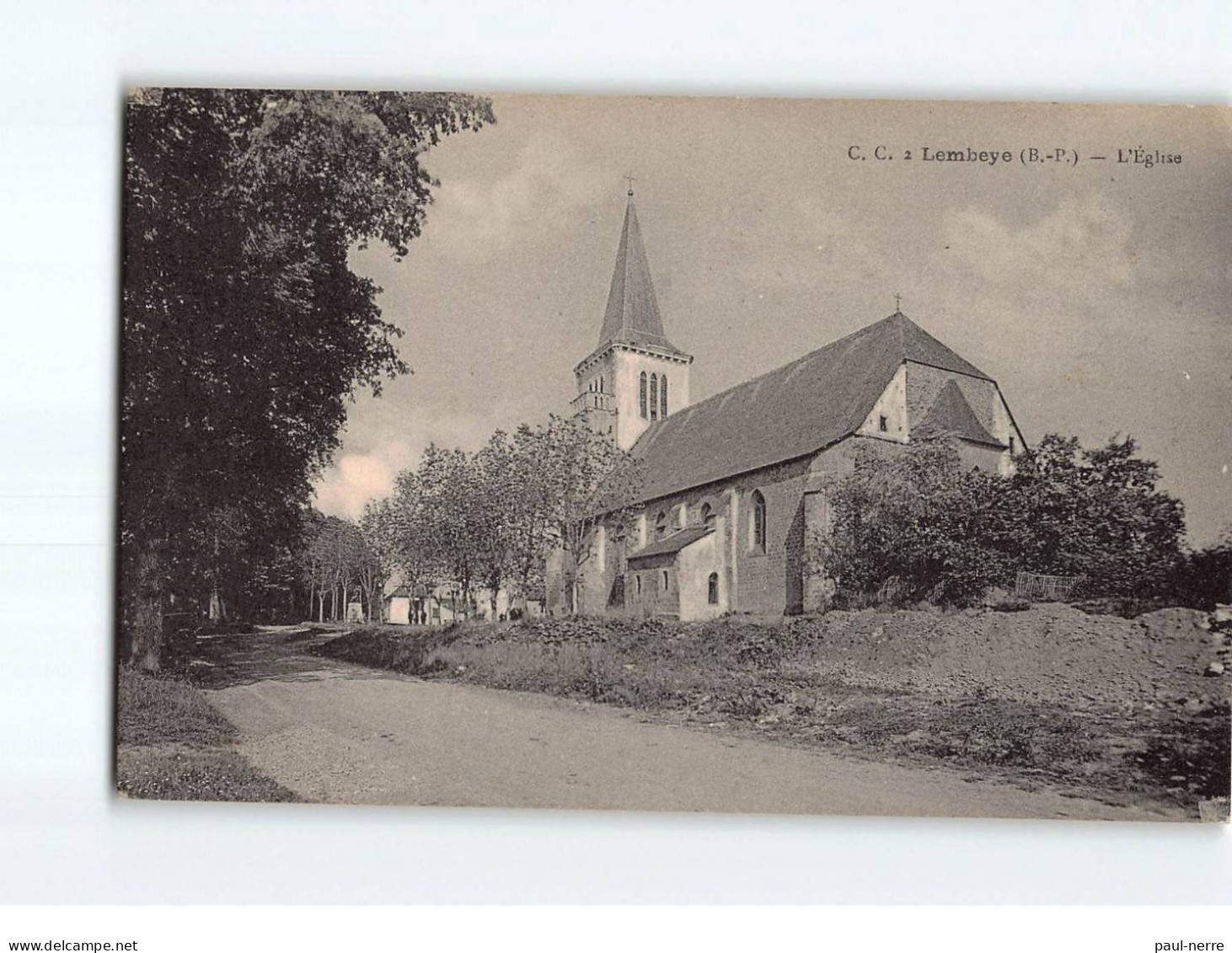 LEMBEYE : L'Eglise - Très Bon état - Lembeye