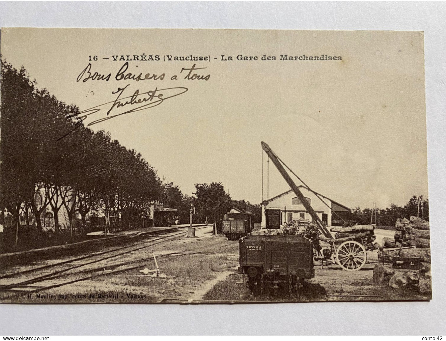 84 VALREAS GARE DES MARCHANDISES TRAINS CHEMINS DE FER TRANSPORTS VAUCLUSE - Valreas