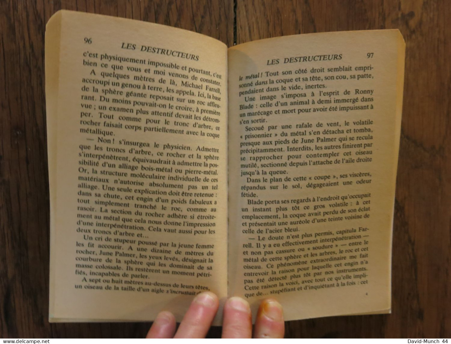 Les Destructeurs de Jimmy Guieu. Paris, Vaugirard, Collection Science-fiction Jimmy Guieu n° 32. 1993