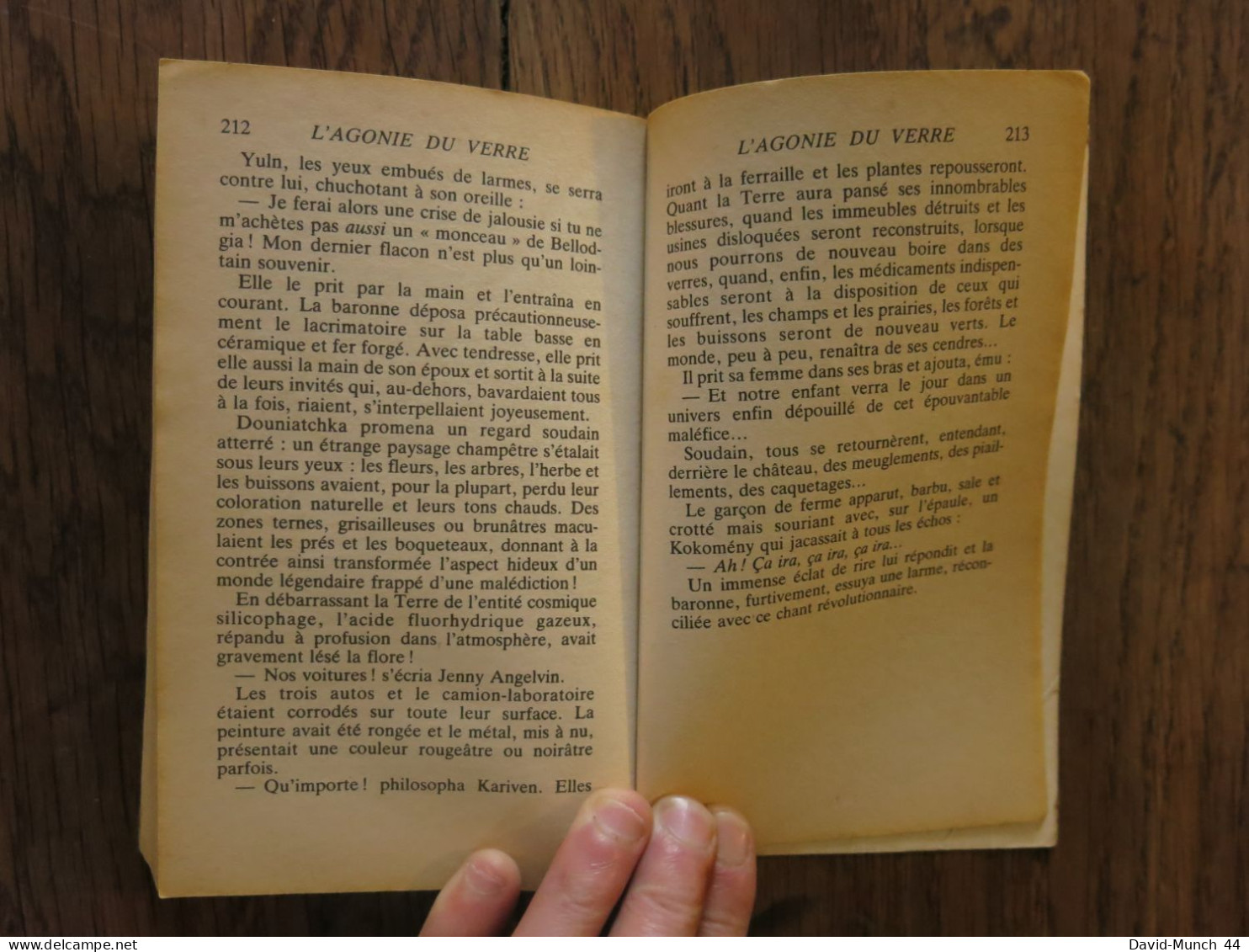 L'Agonie du verre de Jimmy Guieu. Plon, Collection Science-fiction Jimmy Guieu n° 21. 1982