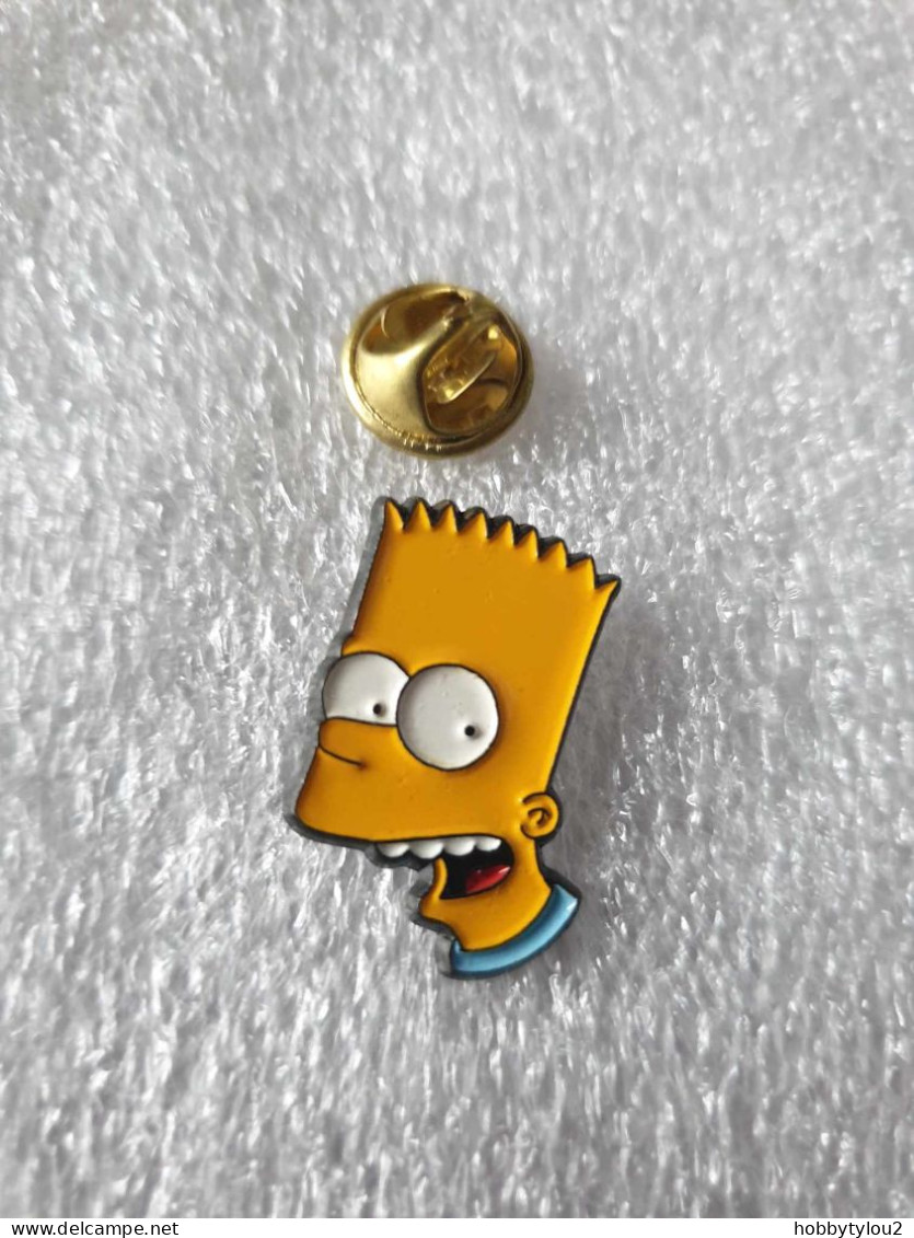 Pin's The Simpson's (non époxy) - Cine