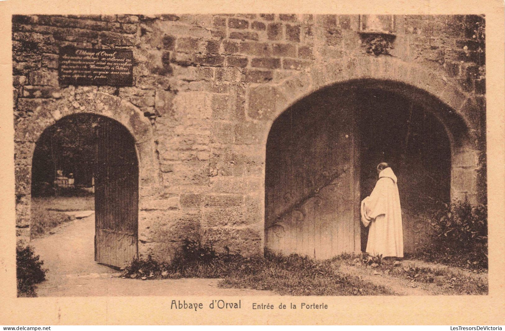 BELGIQUE - Florenville - Abbaye D'Orval - Entrée De La Porterie - Carte Postale Ancienne - Florenville