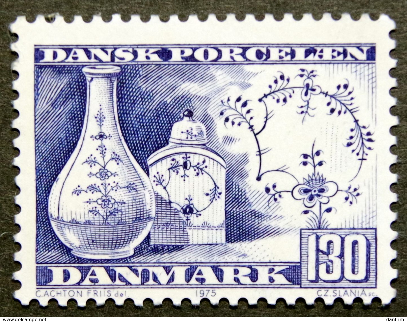 Denmark 1975  Danish Porcelain  MiNr.591 MNH (**)     (lot H 550) - Nuovi