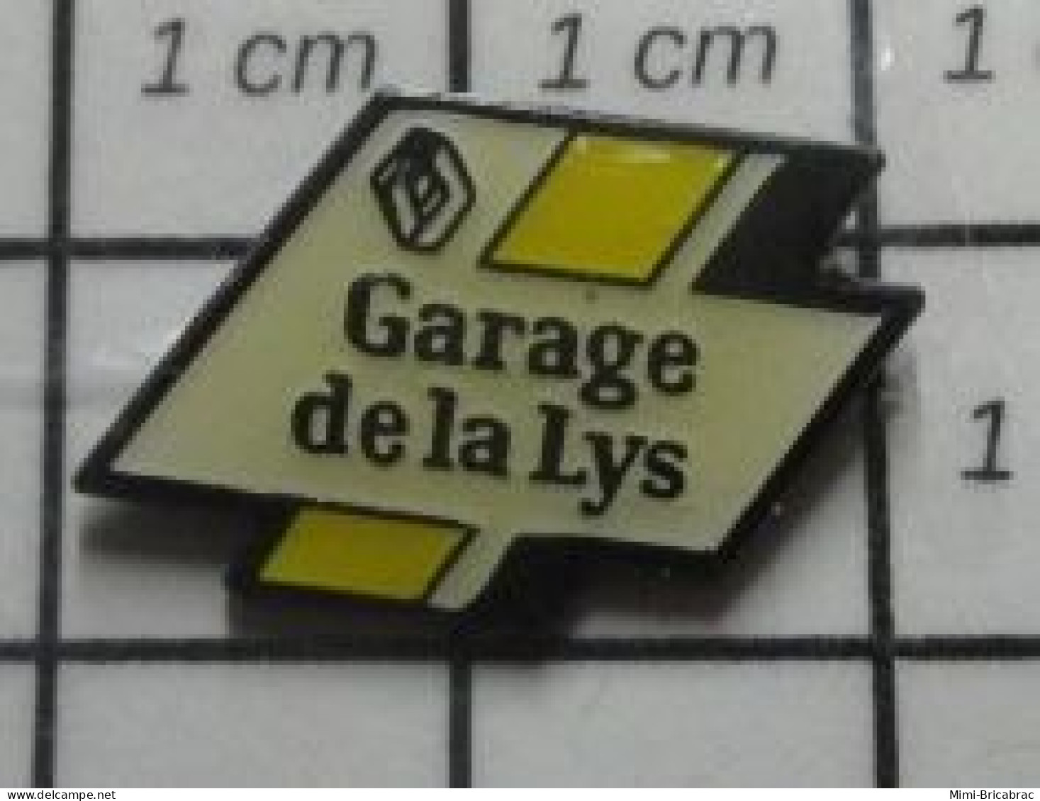 1719 Pin's Pins / Beau Et Rare / AUTOMOBILES / RENAULT GARAGE DE LA LYS - Renault