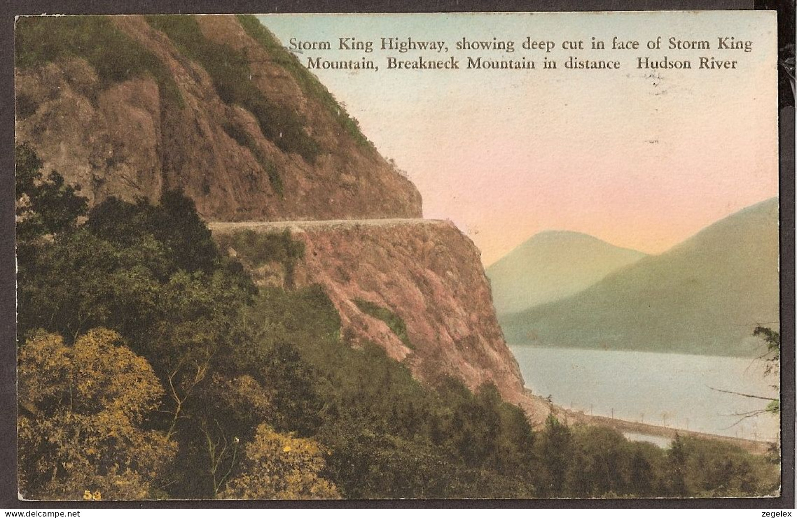 Storm King Highway, Breackneck Mountain, Hudson River - Hudson River
