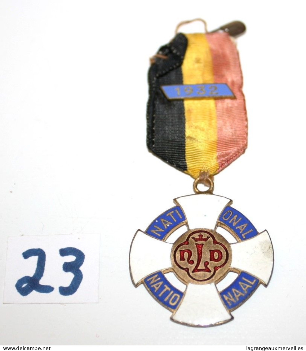 C23 Médaille Belge DeNotre Dame De Lourdes- 1932  - Militaria - Décoration - Belgio
