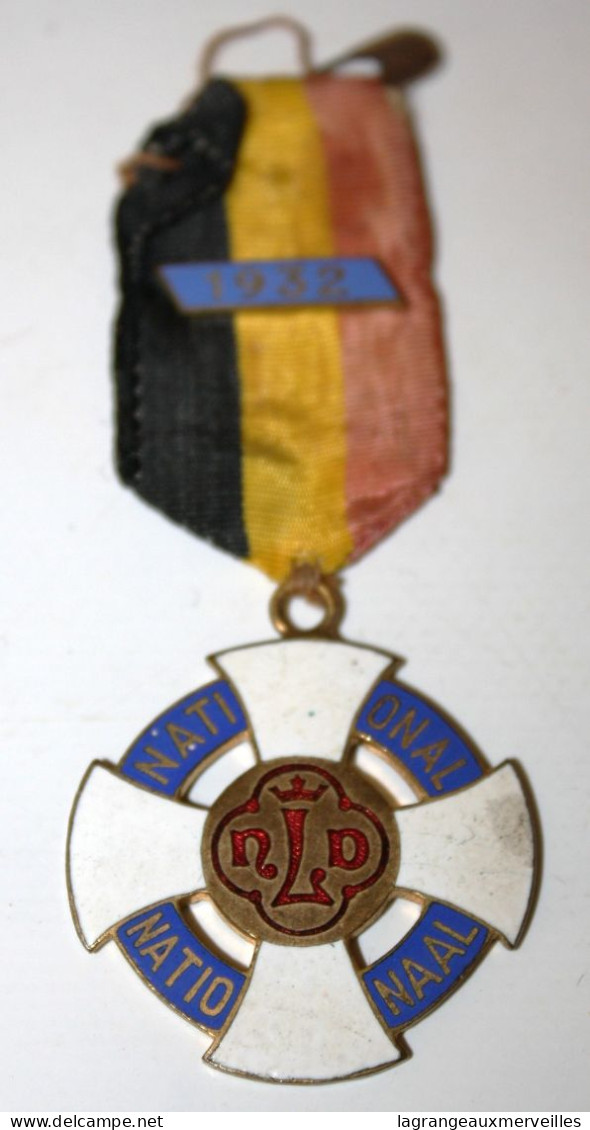 C23 Médaille Belge DeNotre Dame De Lourdes- 1932  - Militaria - Décoration - Belgique