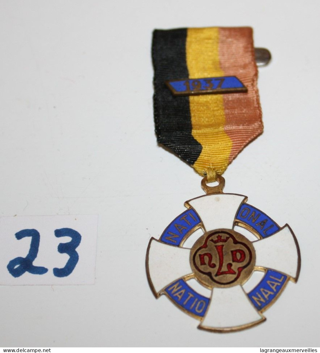 C23 Médaille Belge DeNotre Dame De Lourdes- 1937  - Militaria - Décoration - België