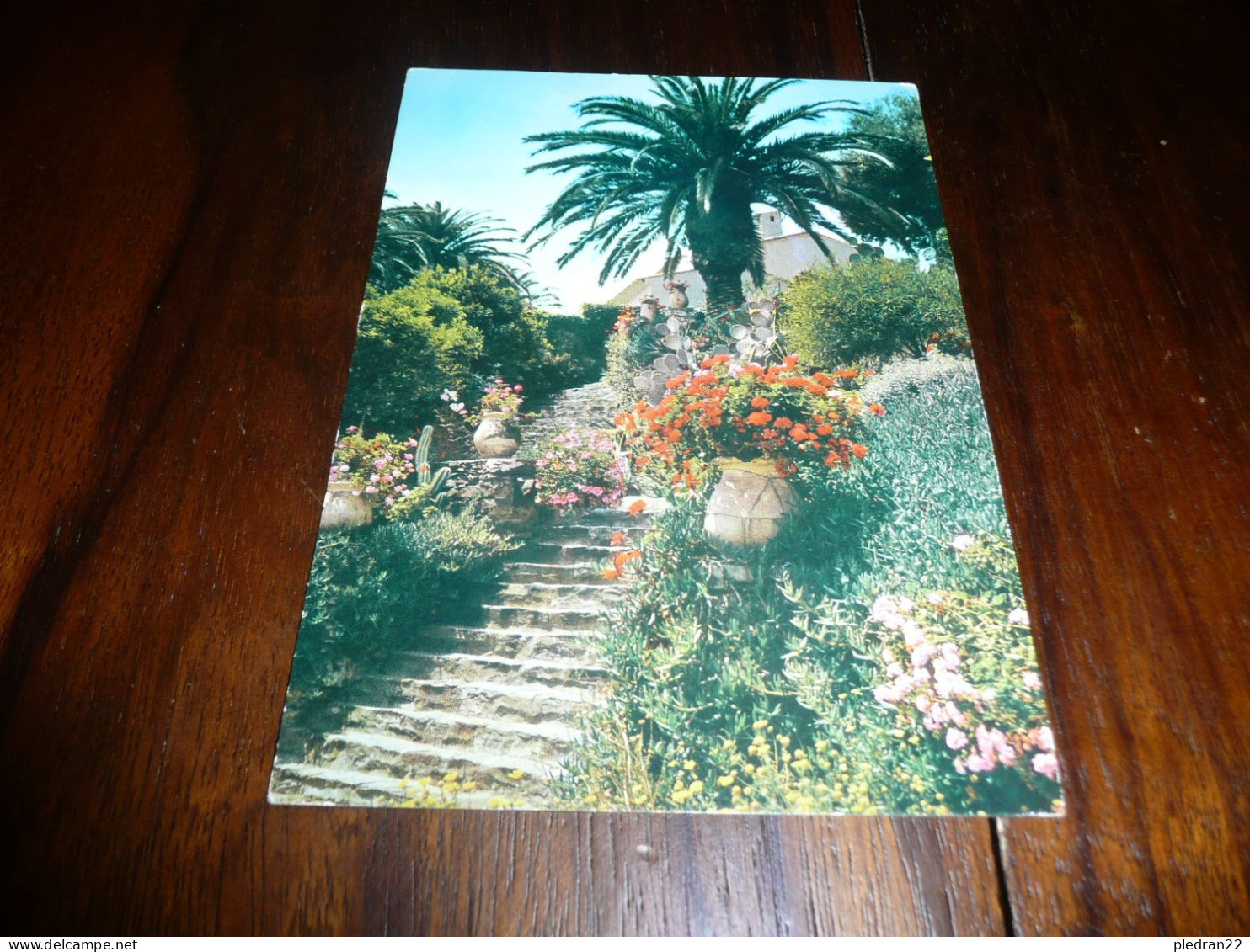 CARTE POSTALE MODERNE CPM COTE D'AZUR VAR ESCALIER FLEURI AU RAYOL LE RAYOL ECRITE AVEC TIMBRE - Rayol-Canadel-sur-Mer