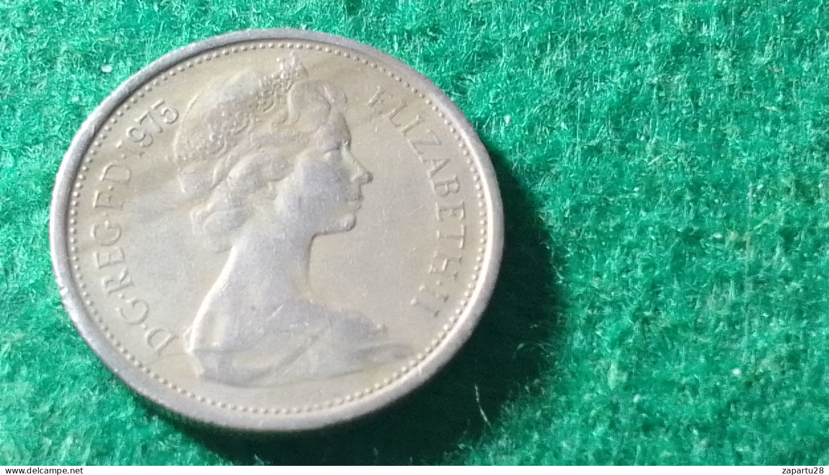 İNGİLTERE - 1969-   5 PENCE        ELİZABETH - 20 Pence