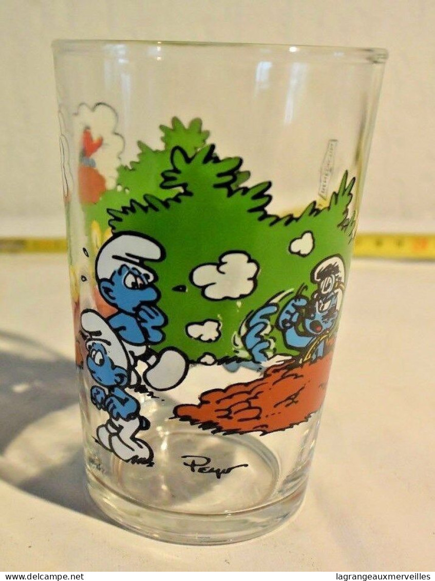 C1 Ancien Verre Schtroumph 1994 PEYO Bendedictin Bruxelles - Glasses