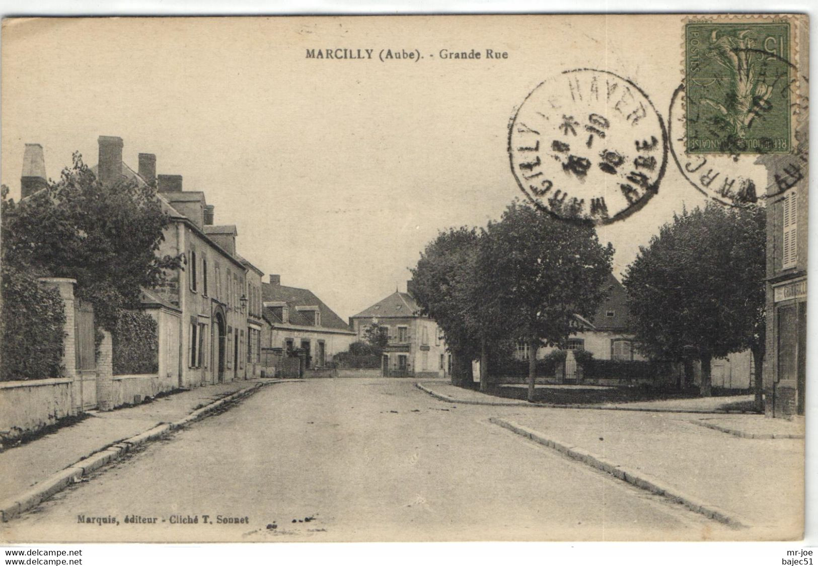 Marcilly Le Hayer - Grande Rue - Marcilly