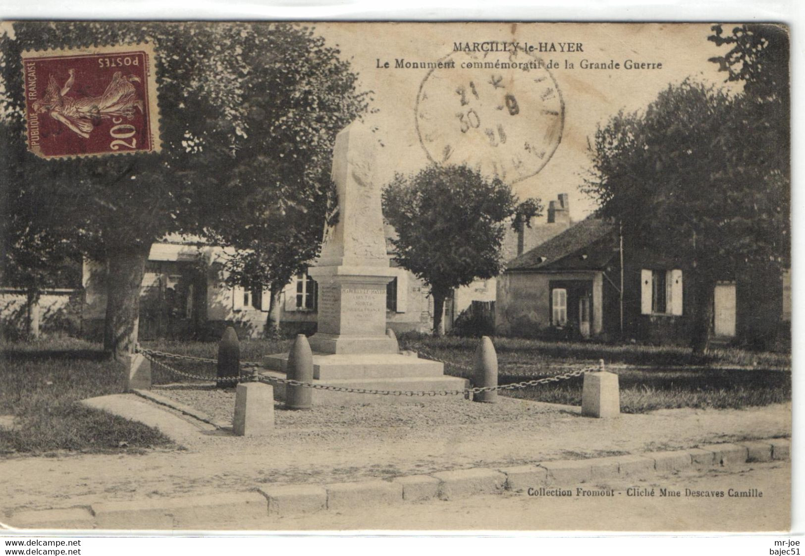 Marcilly Le Hayer - Le Monument - Marcilly